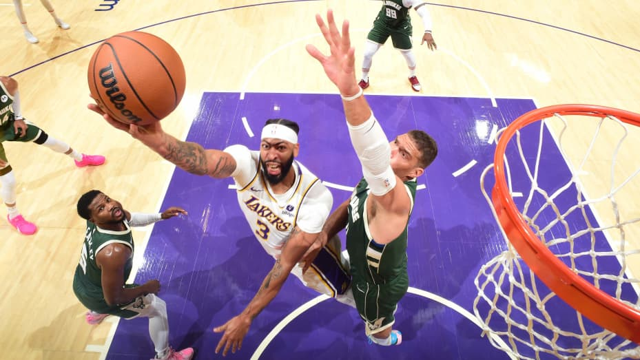 Trực tiếp NBA: Cánh cửa bước vào thế giới bóng rổ đỉnh cao